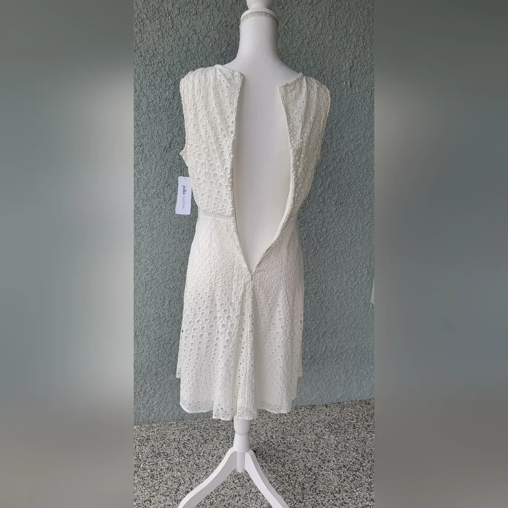 Julia Jordan White Eyelet Dress Sleeveless Fit & Flare Women’s Size 6 - Picture 8 of 10